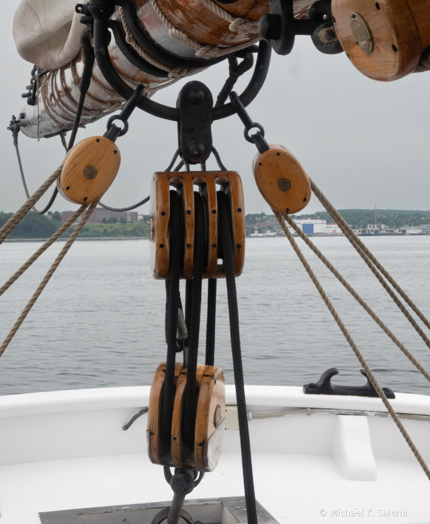 Bluenose II Rigging