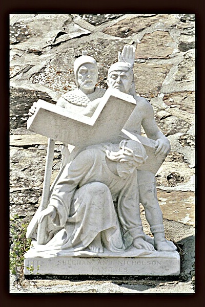 Crusification Statues Taken by Paul