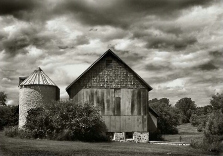 barn