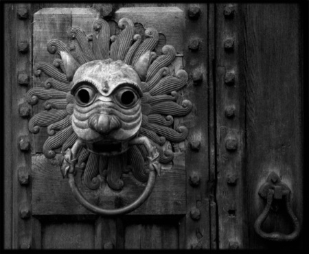 Big Scary Doorknocker (Scotland)