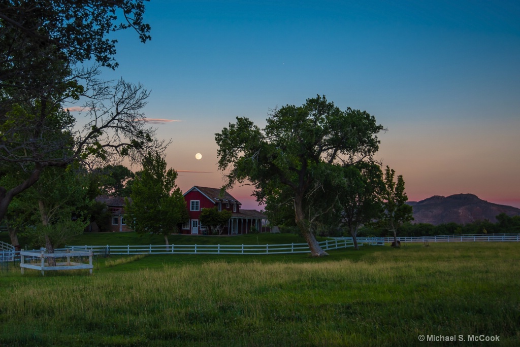 Full Moon Rising