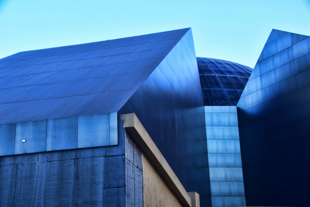 ARCHITECTURE IN BLUE