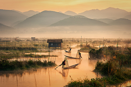 Beautiful sunrise of Lake Inle