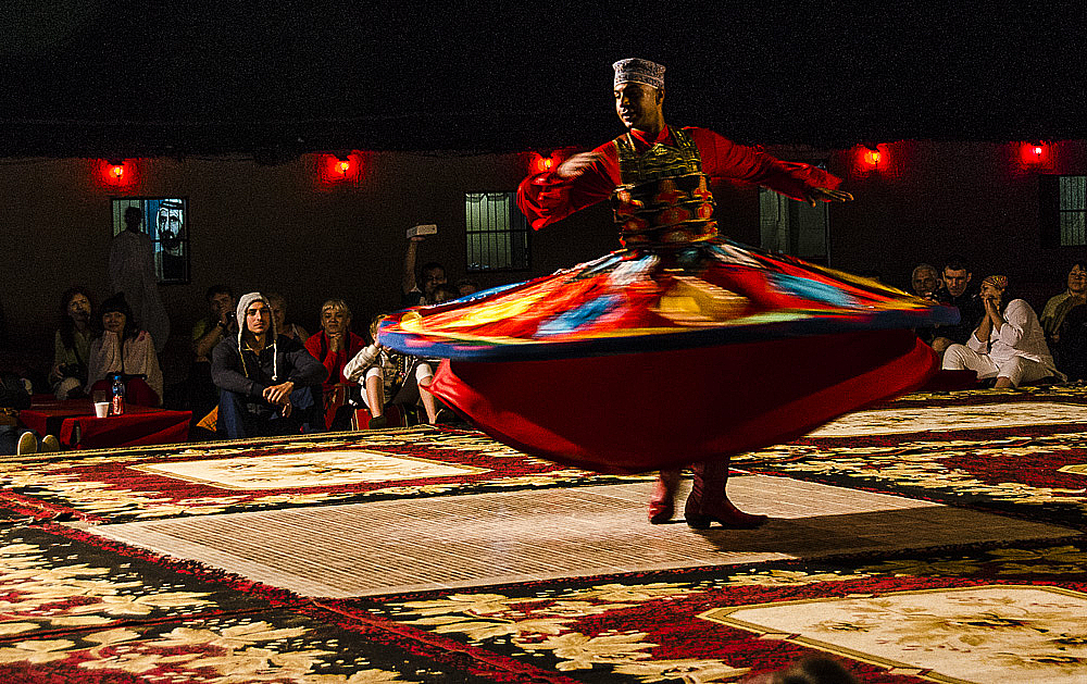 Dancer in Dubai