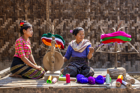 Hanging for weaving