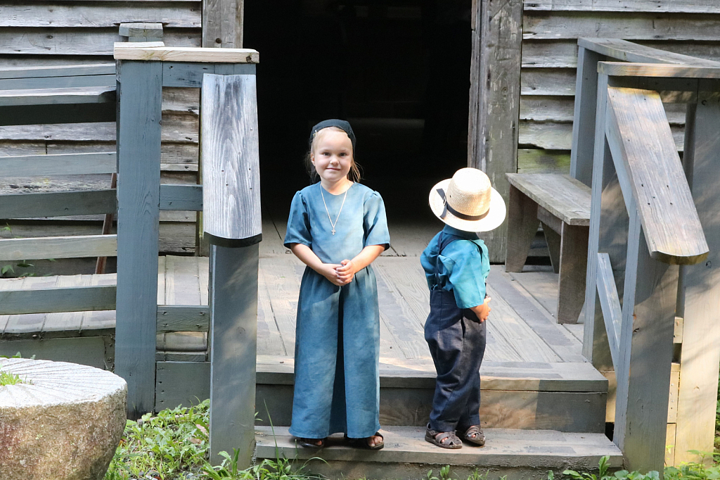 Amish Children