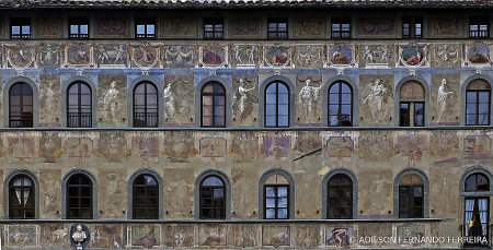 Florentine windows