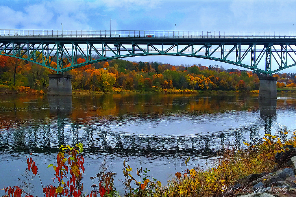 Memorial Bridge