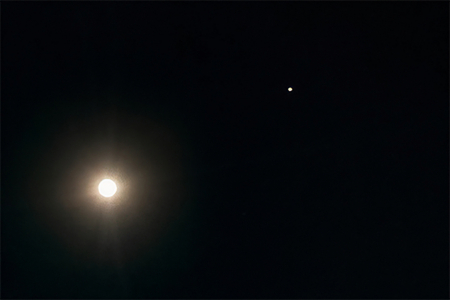 Hazy Harvest Moon and Jupiter