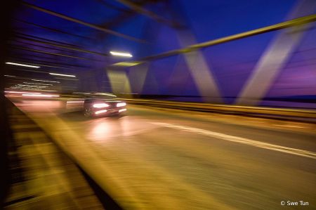 panning on the bridge