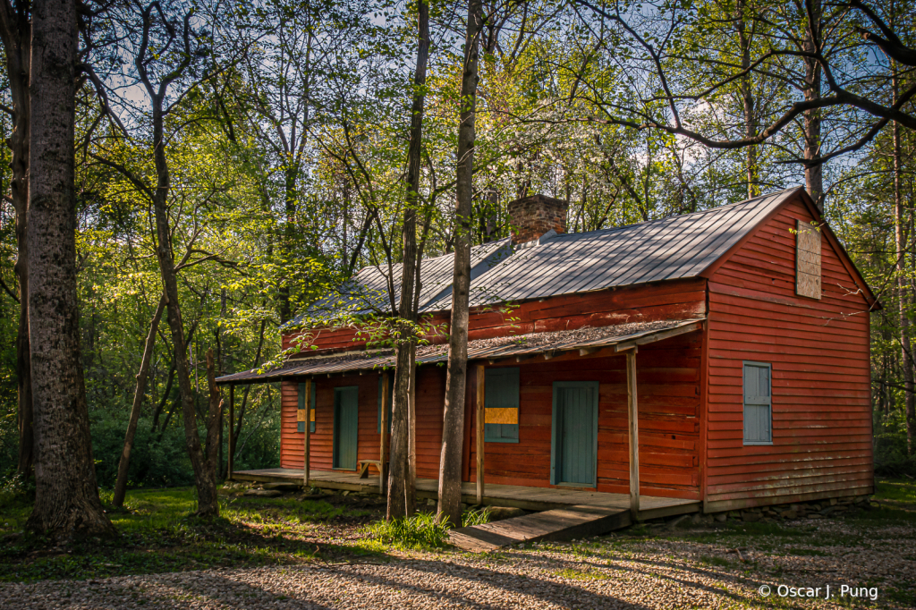 Deep River Pioneer Cabin