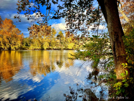 Autumn Sunshine on the Shenandoah 