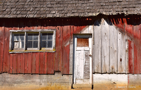 Weathered Barn