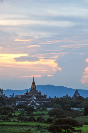 Sunset of Bagan 01