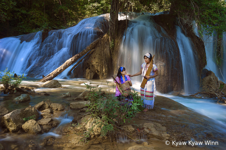 Waterfall and Kayin Ladies 