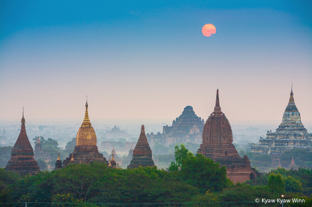 Pagoda Land, Bagan