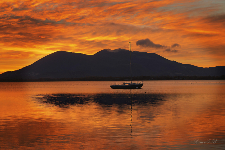 Sunrise on Clearlake