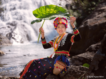 Kachin Lady 