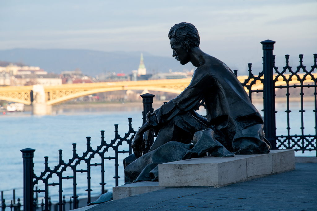 Attila Jozsef Statue