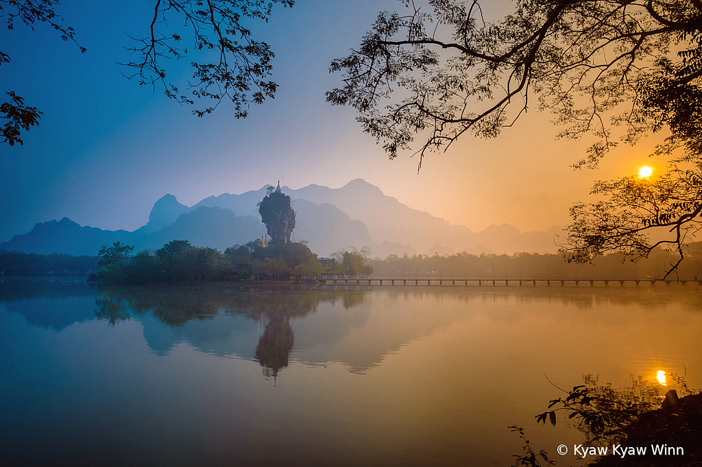 Sunrise at Kyaukkalatt