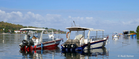 Lembongan Island boats, early AM