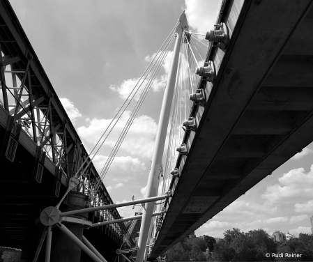 Under bridges, Thames River