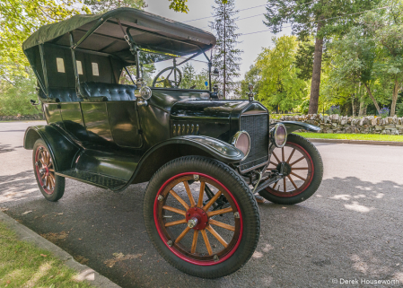 1916 Ford Model T Touring Automobile