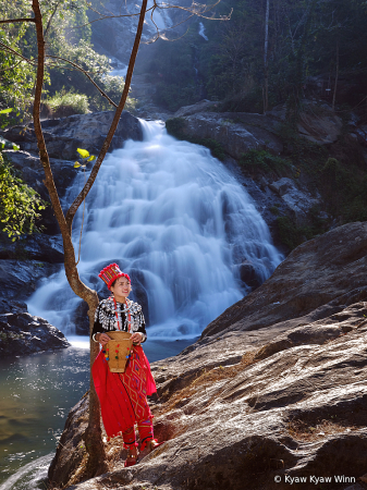 Kachin Lady 