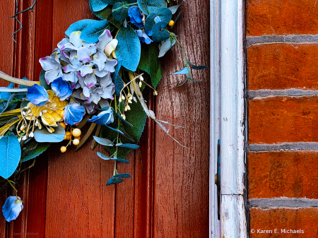 door wreath accent