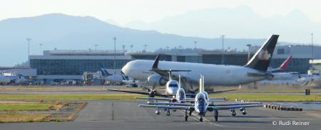 Airport traffic