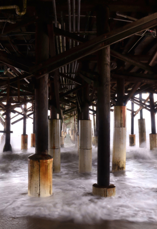 Pier Surf Action