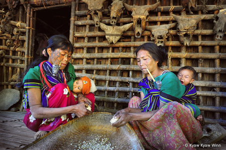 Chin Women at Work