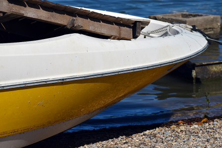 CLOSE UP OF A BOAT