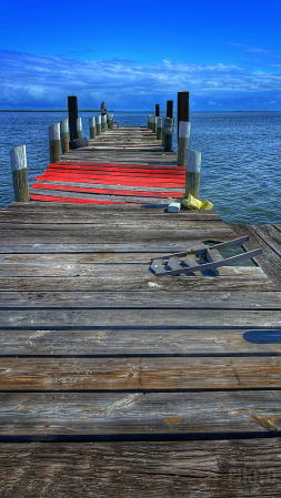 ~ ~ BROKEN CHAIR, BROKEN PIER ~ ~ 