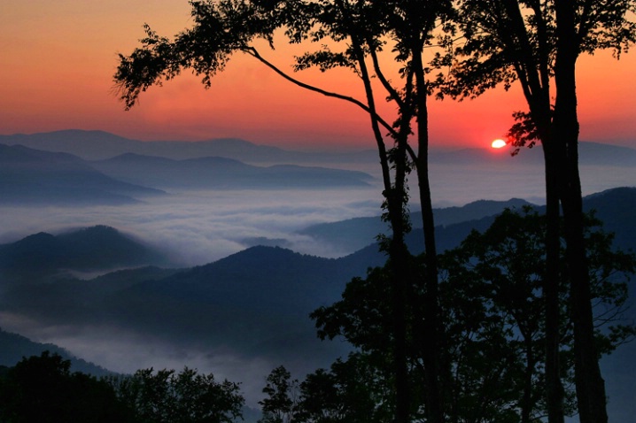 Presunrise over Blue Ridge