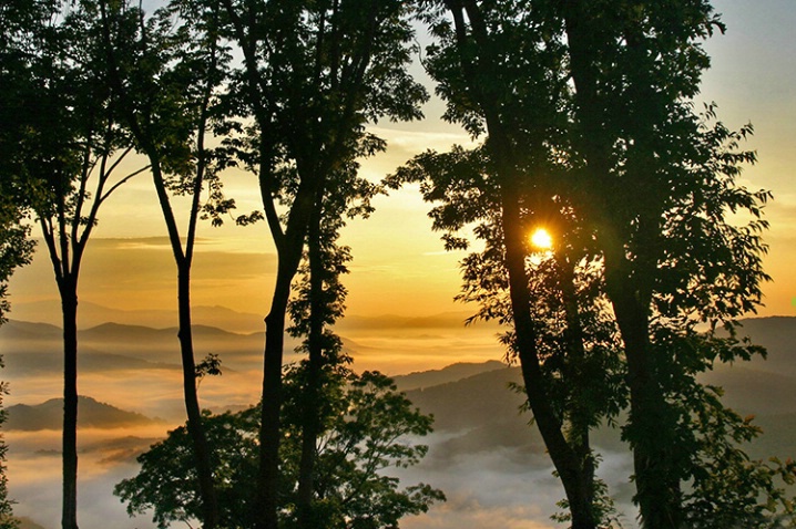 sunrise in the Blue Ridge