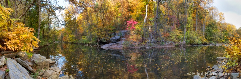 Wissahickon in Fall 10