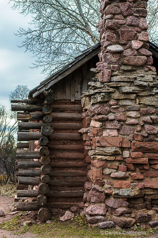 A Small Log Cabin