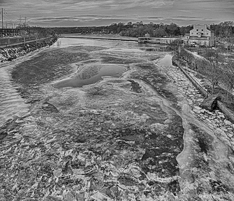 Frozen River