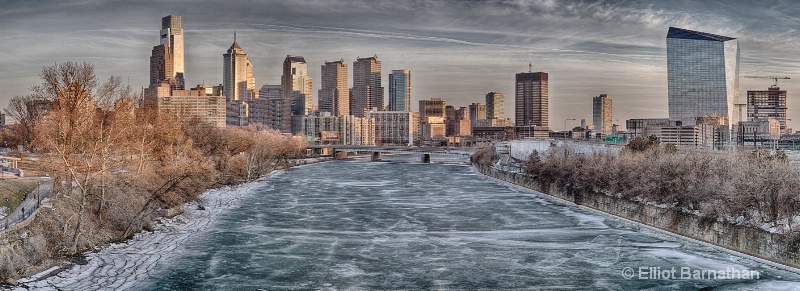  Frozen Skyline