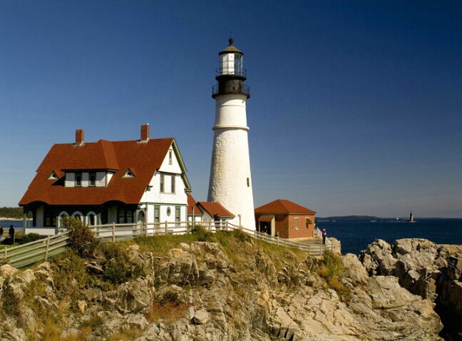 Portland Head Lighthouse/ Maine - ID: 566052 © Frederick A. Franzella