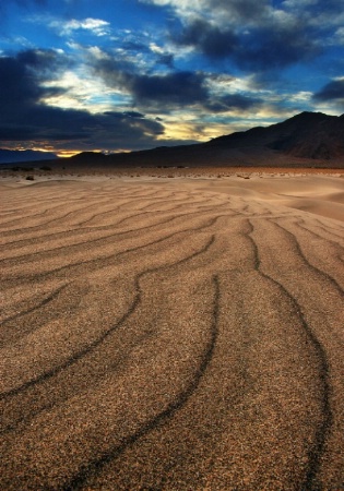 Death Valley Dunes 4