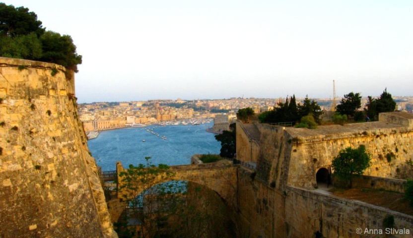 @Upper Barrakka Bastions with sea view@  Aperture 