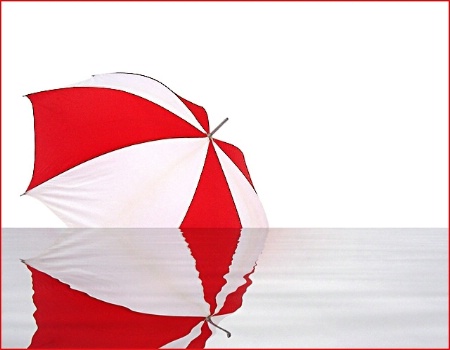 Umbrella and its reflection 