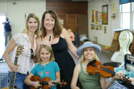 Tennesse Family Fiddletown Jam 2007