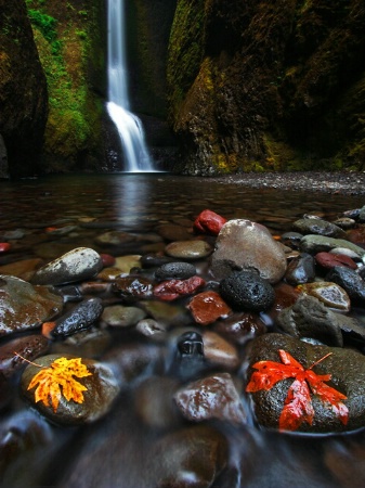 Lower Oneonta Falls