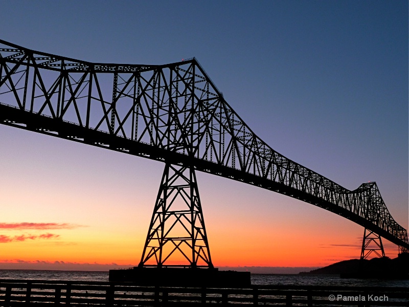 Astoria bridge at sunset