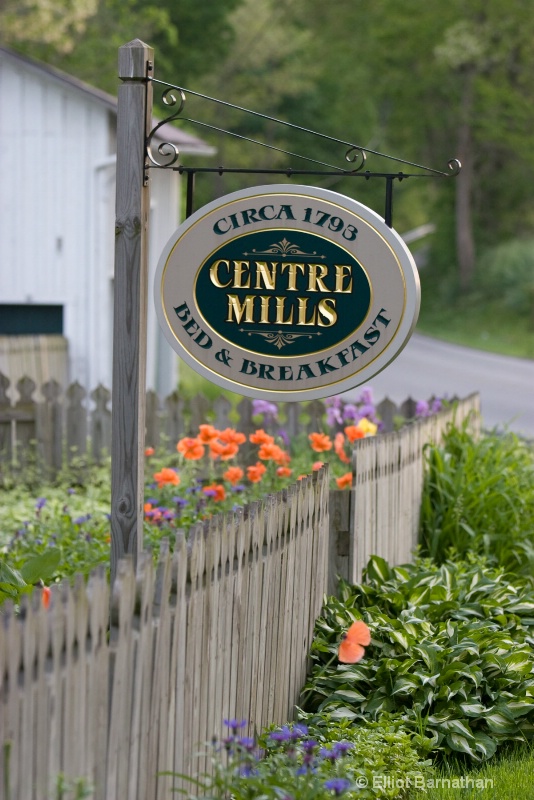 Centre Mills B&B - ID: 8475607 © Elliot Barnathan