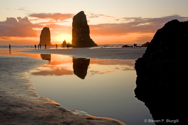 OR0012 The Needles - Cannon Beach, Oregon