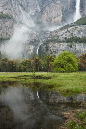 3.3V  Yosemite Falls Reflection